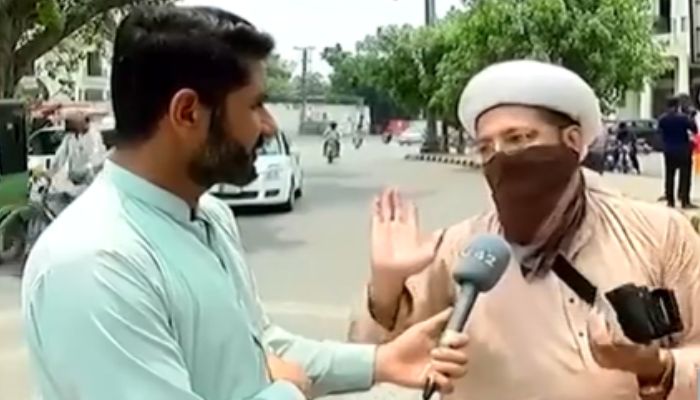 Viral: Pakistani man refuses to wear helmet in place of Islamic headgear