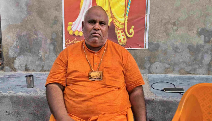 Gau Rakshak Bittu Bajrangi's 2022 video used to claim he was 'crying after police action in Nuh violence'