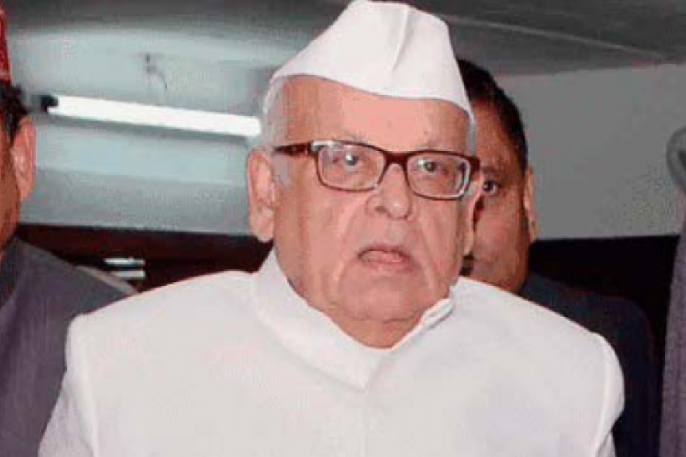 'Installing idols of Hindu Gods at party offices a matter of shame': Congress leader Aziz Qureshi