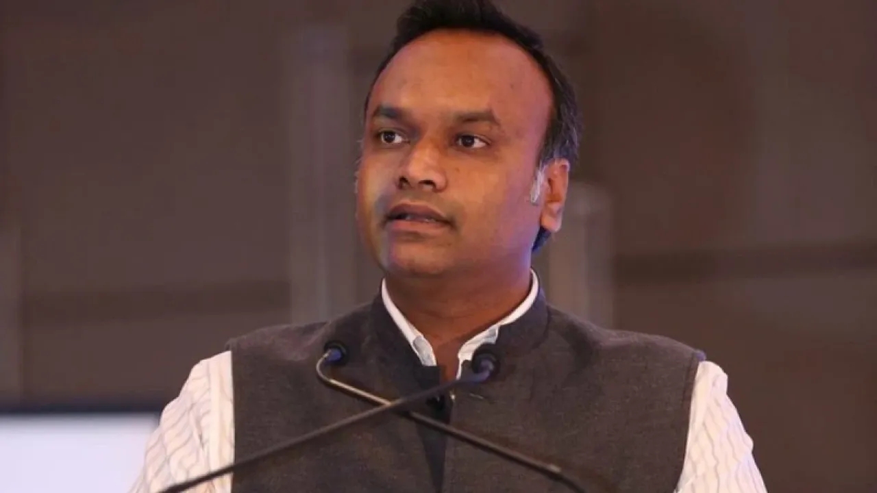 Karnataka: 2 officials suspended for not inviting Priyank Kharge to an event