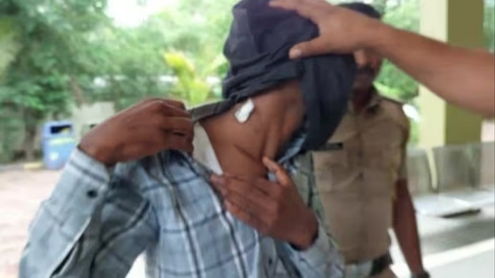 Maharashtra: Ishtiaq Khan drinks blood from Rahul's neck, gets killed